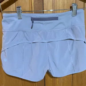 Lululemon Shorts Hotty Grey Hot thumbnail 2