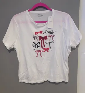 Abercrombie top thumbnail 1