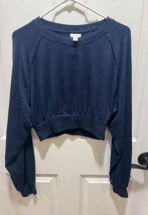 Cropped Sweatshirt‎ Women's Medium Navy thumbnail 1