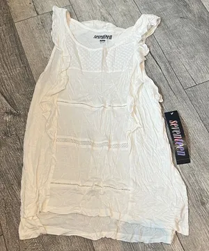 NWT Seventeen Womens Large Plain White Tank Top Blouse Sleeveless Round Neck thumbnail 1