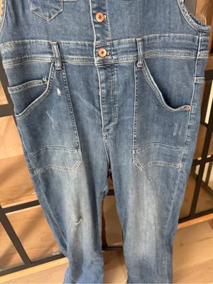 Pilcro painter denim overalls jumpsuit Anthropologie medium was straight leg thumbnail 7