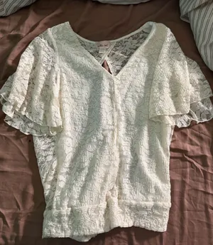 Lace top thumbnail 1