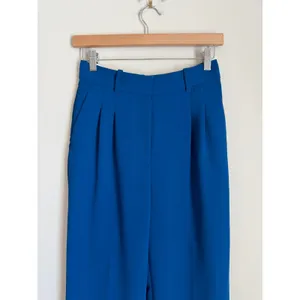 Wilfred Aritzia The Effortless Pant 2 Blue Crepette Pleated Wide Leg thumbnail 3