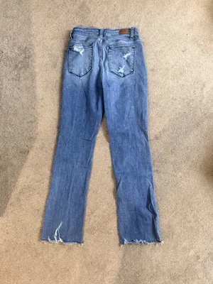 Judy Blue Medium Wash Mid Rise Destroyed Raw Hem Straight Leg Jeans Size 5/27 thumbnail 4