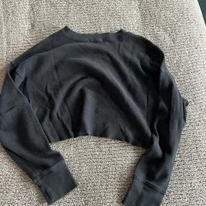 Malibu Motors Graphic Cropped Top - Black thumbnail 2