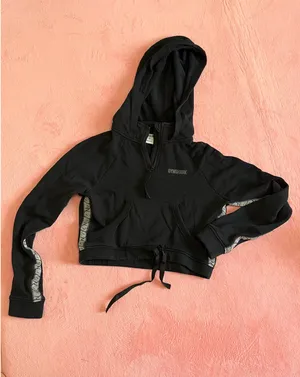 Gymshark Cropped Hoodie Black thumbnail 1