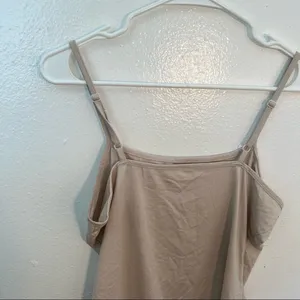 Studio Y Women's Size Large Tank Top Beige Square Neck Adjustable Straps Stretch thumbnail 10