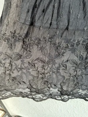Forever 21 Contemporary Black Intricate Lace Midi Skirt thumbnail 2