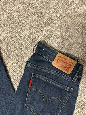 Levi’s Jeans 711 Skinny thumbnail 2