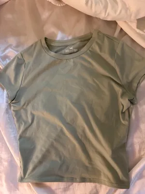 Hollister T-Shirt thumbnail 2