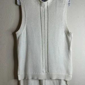 Aerie cream mock neck sweater vest size large NWT thumbnail 4
