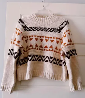 Cropped Sweater thumbnail 1