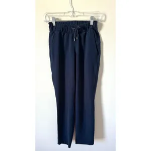 Lululemon Keep Moving Pant 7/8 High-Rise Pull On Elastic Pants Navy Blue Size 2 thumbnail 3