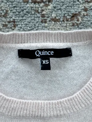 Quince Cashmere Crewneck Sweater Light Pink XS thumbnail 2