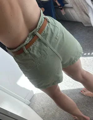 Green ZARA Shorts High-Waisted thumbnail 2
