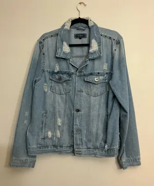 Ci Sono Denim Collection Women's Distressed Studded Light Wash Denim Jacket XL thumbnail 1