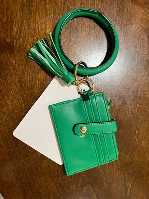 Citi Trends Green Circle Bangle PU Leather Keychain Wallet ID Card Holder thumbnail 4