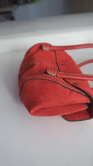 Mini flap over purse handback pocketbook velvety bag in red. thumbnail 9