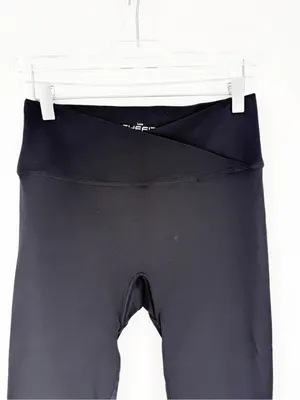 SHEFIT Crossover Waist Seamless Cropped‎ Leggings Women's L Black Activewear thumbnail 4