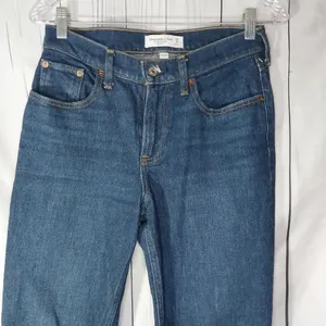Abercrombie & Fitch Dark Blue The 90's Straight Leg Mid Rise Curve Love Jeans thumbnail 3