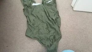 Green bathing suit Size M thumbnail 4