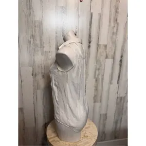 Bershka white blouse size medium thumbnail 3