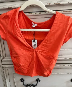Garage Orange V-Neck Short Sleeve Top thumbnail 1
