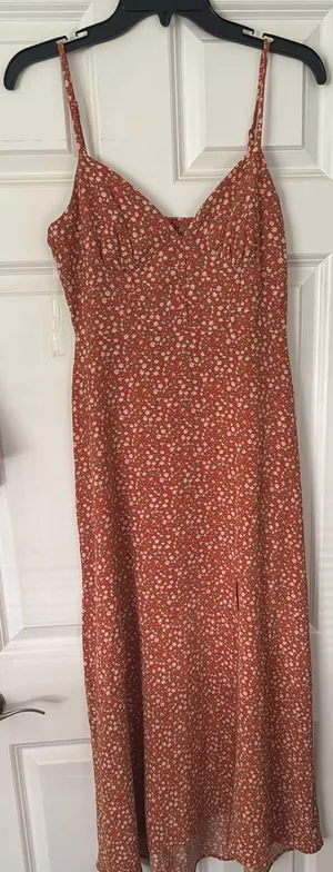 Emerald Sundae Floral Midi Dress thumbnail 1
