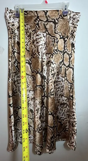 Women's stylish set -blouse and skirt.Size L. $30. thumbnail 7
