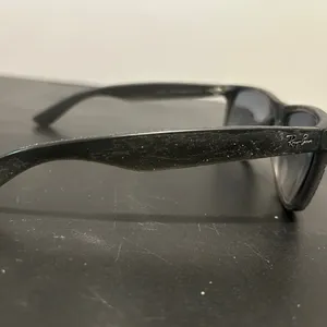 Ray-Ban Classic Black Frame is in Fair Shape. Finishing is off. thumbnail 7