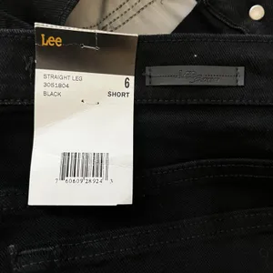 NEW w/TAGS Lee Women's Relaxed Fit Straight Leg Stretch‎ Jeans - Black - Size 6S thumbnail 5