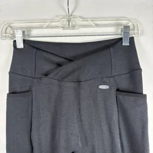 GYMSHARK Womens Leggings Black Cropped Poise Stretch Sportwear Medium NwT‎ thumbnail 4