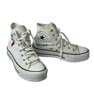 Converse Chuck Taylor All Star Made With Love White Lace Up Sneakers Shoes Sz 7 thumbnail 5