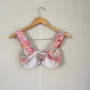 Shein Multi Colored Floral Print Two Piece Bikini Size Small thumbnail 5