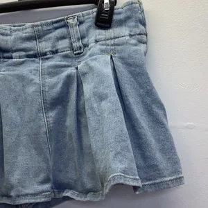 Refuge Size Medium Light Blue Denim Skirt, Preloved thumbnail 4