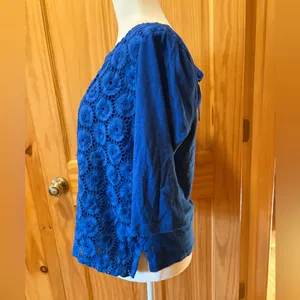 J. Crew Royal Blue 3/4 sleeve cotton eyelet top women’s L thumbnail 3