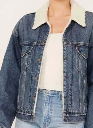 Levi's Women's Medium Wash 90s Sherpa Trucker Jacket Sz L thumbnail 2