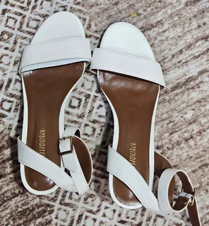 Chic White Sandals with Ankle Strap Size 9.5 thumbnail 1