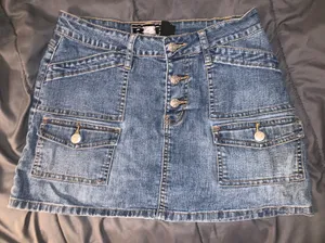 Y2K Pocket Skirt thumbnail 1