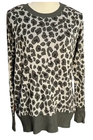 Isaac Mizrahi Leopard Print Sweater thumbnail 1