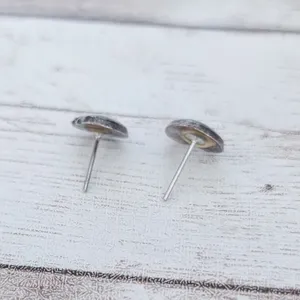 Vintage Stud Earrings Dainty Dark Teal Heart - Tarnished thumbnail 4