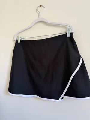 Abercrombie & Fitch YPB SculptLux Mini Skirt Size Large thumbnail 4