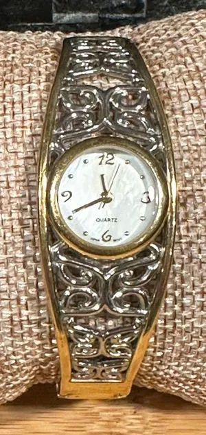 AVON BUTTERFLY Filigree TWO-TONE BANGLE Watch Cuff Quartz Fashion Jewelry thumbnail 1
