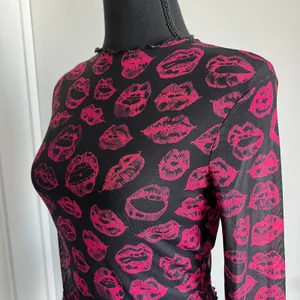 Shein Red Lips Mesh Crop Top Womens Small Long Sleeve Black thumbnail 4