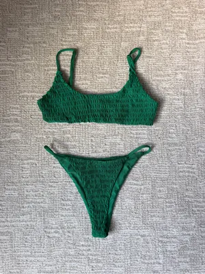 superdown Olivia Smocked Bikini Set - Emerald Green thumbnail 2