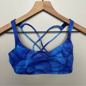 Lululemon Free To Be Tranquil Bra Midnight Tulle Multi Size 6 Sports Bra thumbnail 4