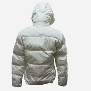 Zyia Active White Aspen Puffer Jacket Women’s Medium with‎ Removable Hood thumbnail 2