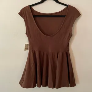 NWT Free People Chocolate Brown Ribbed Blouse Cap Sleeve Peplum Women size Small thumbnail 5