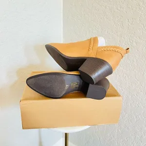 JOURNEE COLLECTION Sophie Braided Strap Bootie, Block‎ Heel, Tan, Size 11, NWT thumbnail 10