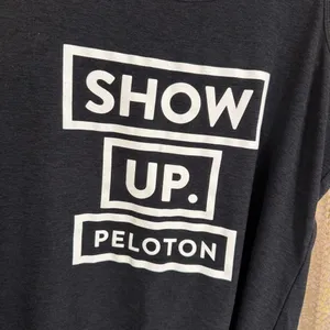 Beyond Yoga x Peloton Charcoal Gray Space‎ Dye Stretch Show Up Tank Med thumbnail 3